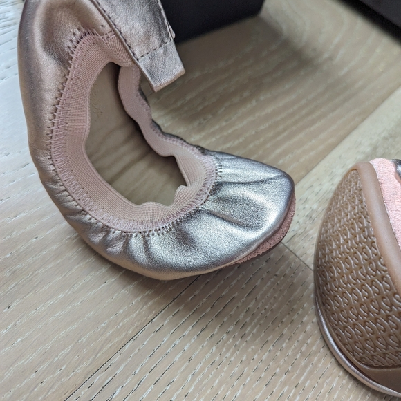 Yosi Samra Rose Gold Ballet Flats NIB Girls Size 12 - Picture 4 of 5